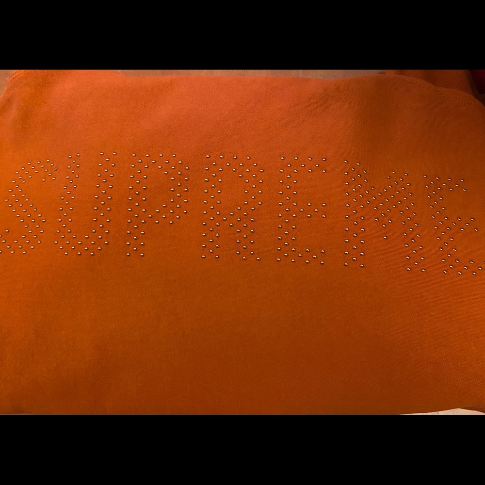 SUPREME Medium Orange Studded Sweatshirt